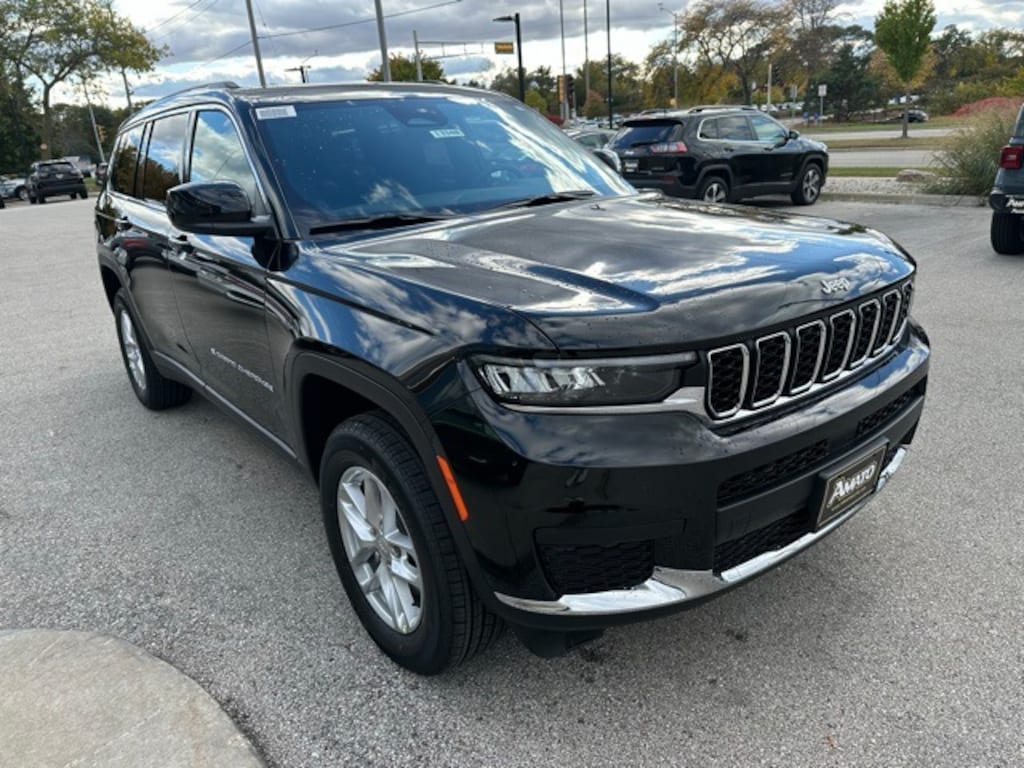New 2025 Jeep Grand Cherokee L LAREDO X 4X4 Sport Utility