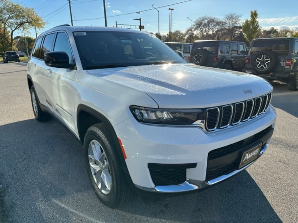 New 2025 Jeep Grand Cherokee L LAREDO X 4X4 Sport Utility
