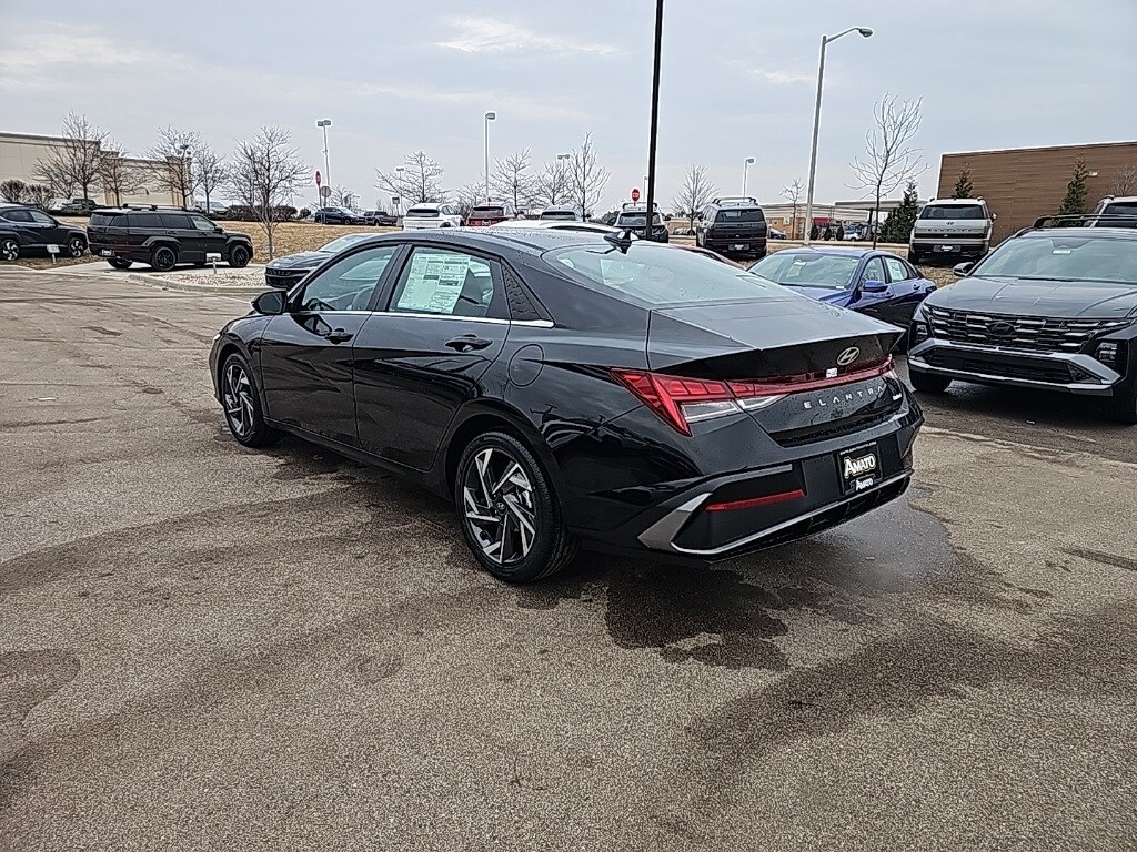 New 2026 Hyundai Elantra Limited Sedan