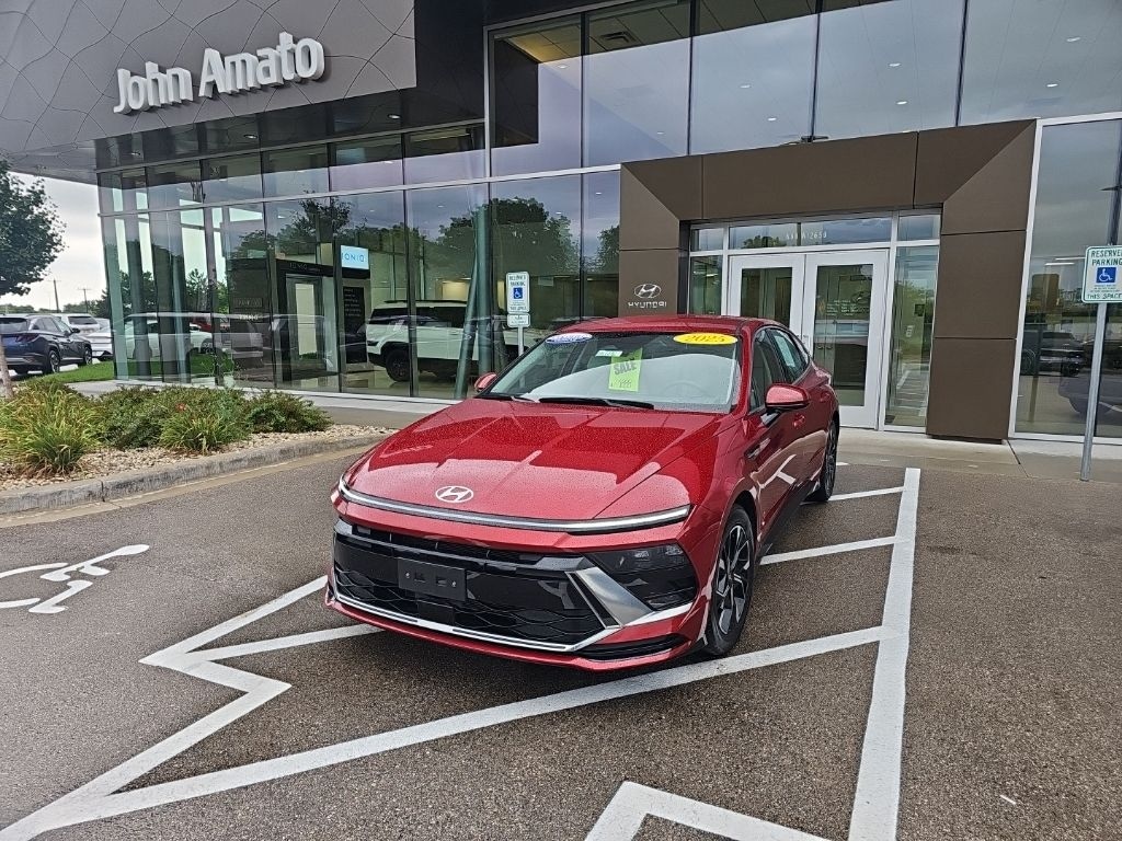 Certified 2025 Hyundai Sonata SEL Sedan