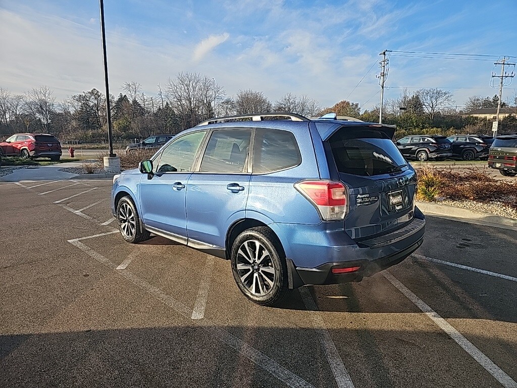 2017 Subaru Forester 2.0XT Touring photo 2