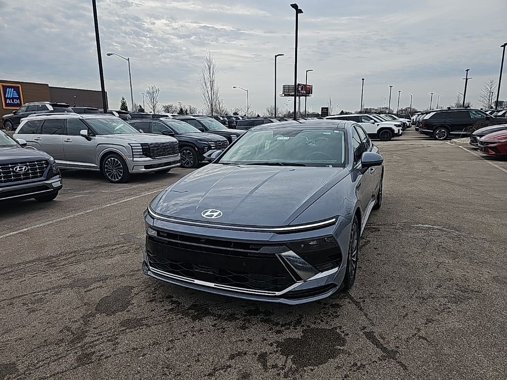 New 2026 Hyundai Sonata Hybrid Limited Sedan