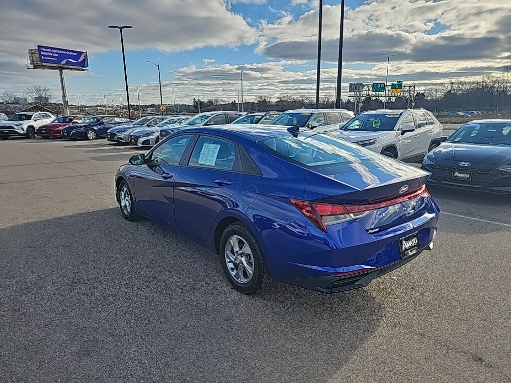 Certified 2023 Hyundai Elantra SE Sedan