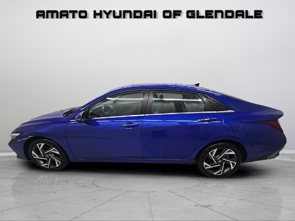 Certified 2025 Hyundai Elantra Limited Sedan