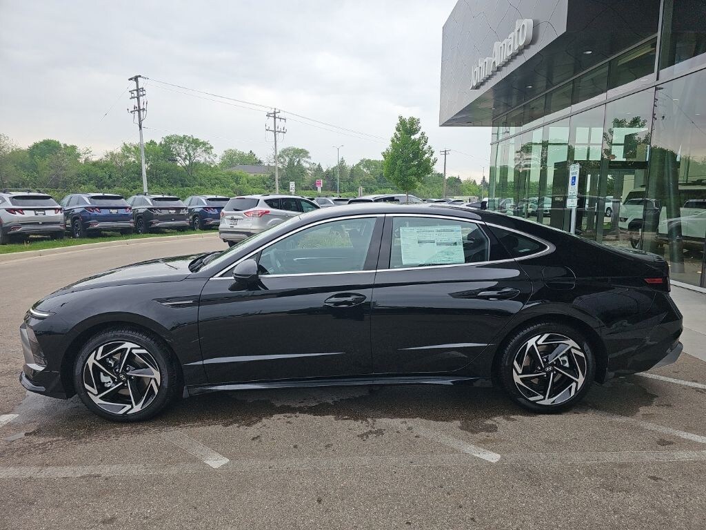 New 2026 Hyundai Sonata SEL Sport Sedan