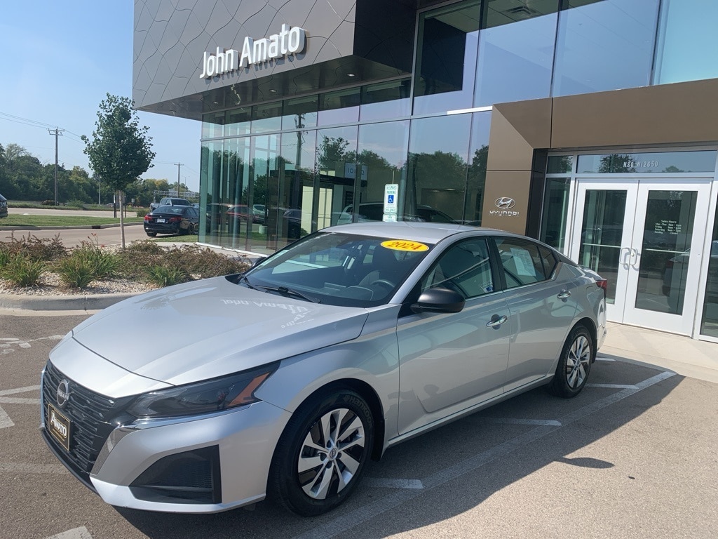 2024 Nissan Altima Sedan 