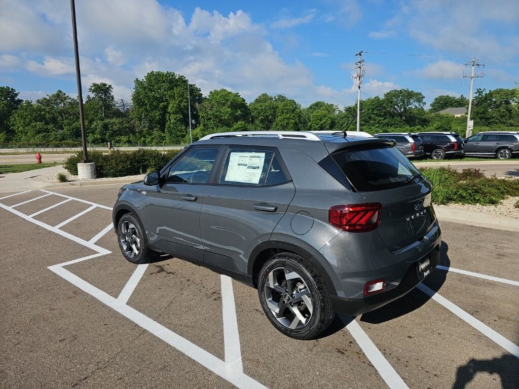 New 2026 Hyundai Venue SEL SUV