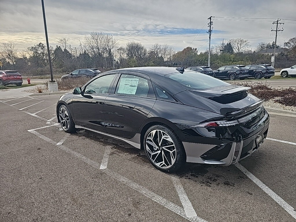 New 2025 Hyundai IONIQ 6 Limited Sedan