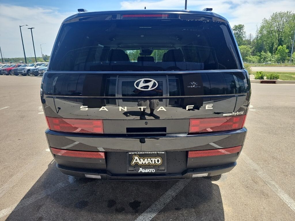 New 2026 Hyundai Santa Fe Hybrid SEL SUV