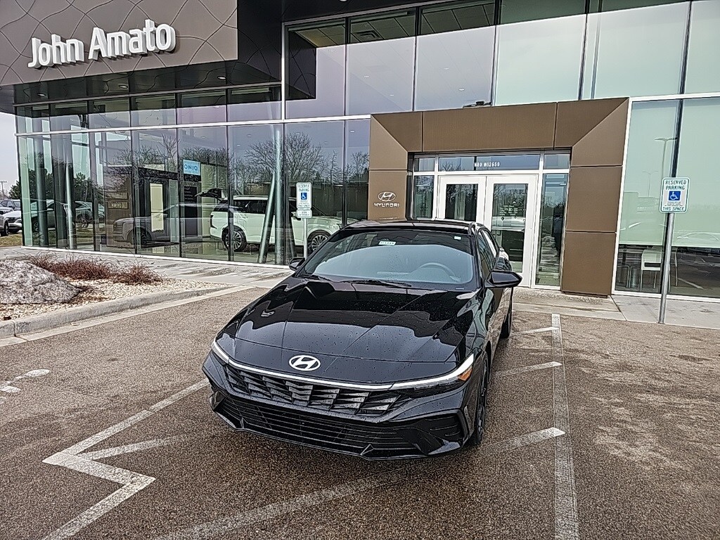 New 2026 Hyundai Elantra SEL Sport Sedan