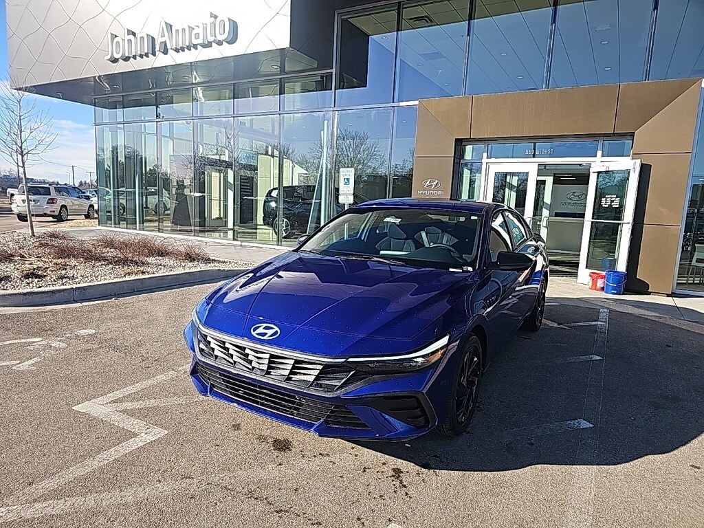 New 2026 Hyundai Elantra SEL Sport Sedan