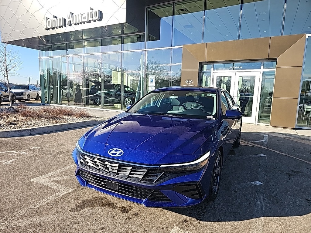 2026 Hyundai Elantra Sedan 