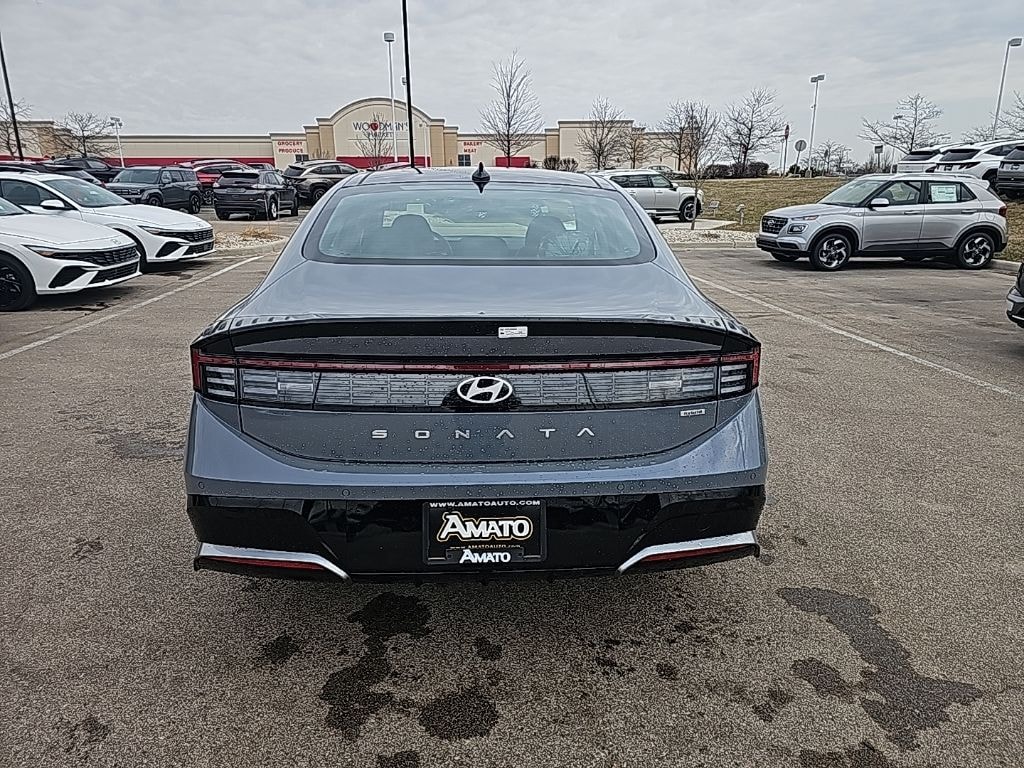 New 2026 Hyundai Sonata Hybrid Limited Sedan