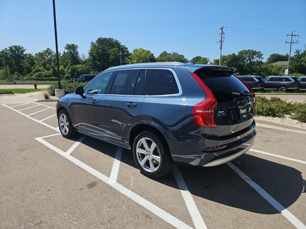 Used 2022 Volvo XC90 T5 AWD Momentum 7 Seater SUV