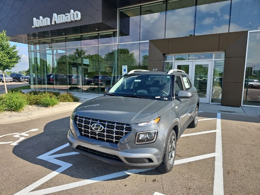 New 2026 Hyundai Venue SEL SUV