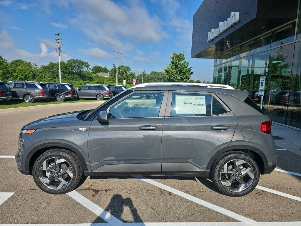 New 2026 Hyundai Venue SEL SUV