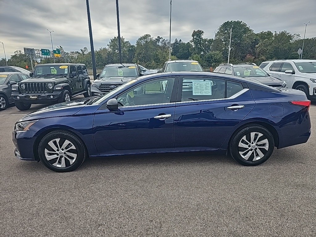 Used 2024 Nissan Altima 2.5 S Sedan