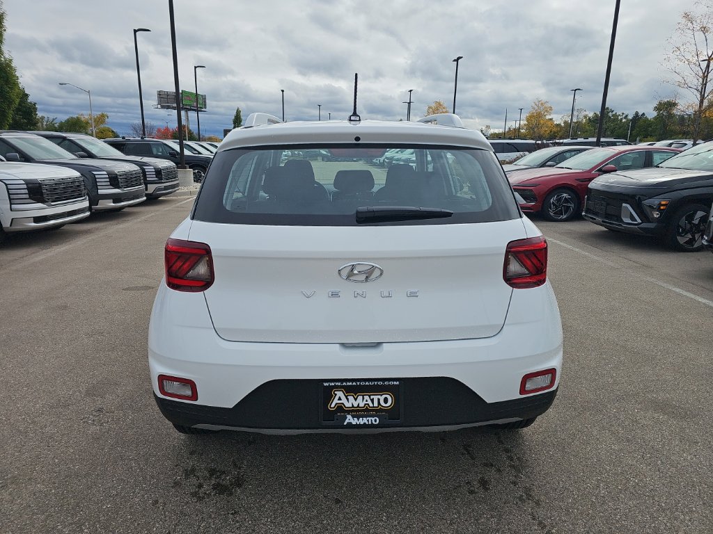 New 2026 Hyundai Venue SEL SUV