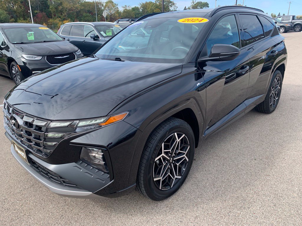  Hyundai Tucson Hybrid