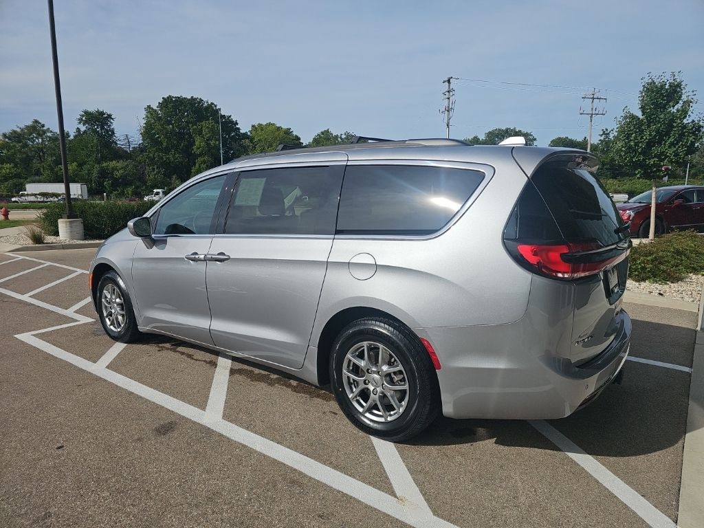 Used 2021 Chrysler Pacifica Touring Van Passenger Van