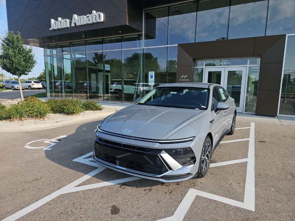 New 2026 Hyundai Sonata Hybrid Blue Sedan