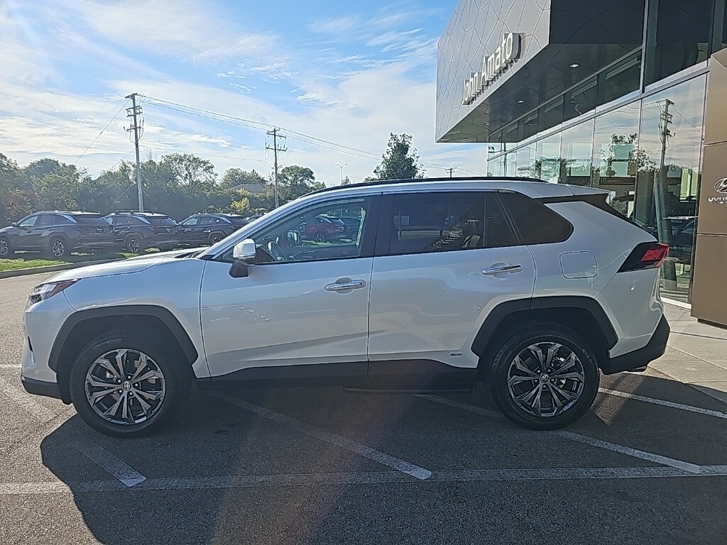 2024 Toyota RAV4 Hybrid Limited photo 2