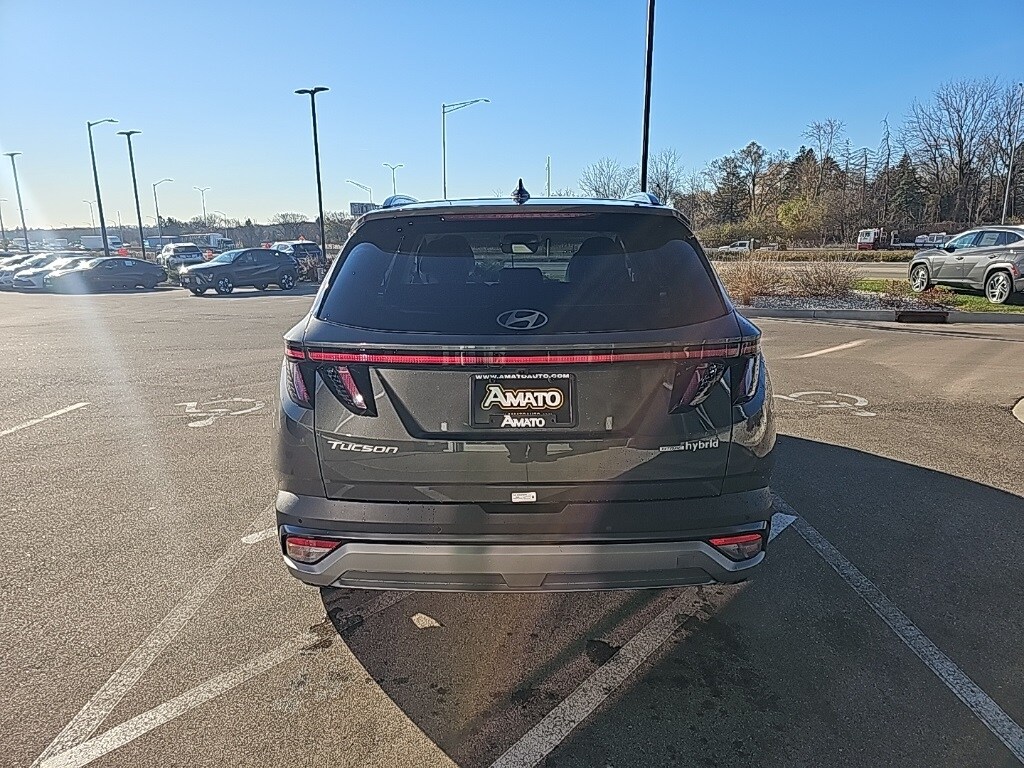 New 2026 Hyundai Tucson Hybrid Limited SUV