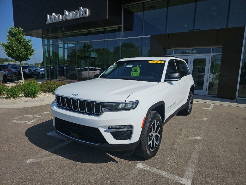 Used 2024 Jeep Grand Cherokee Limited SUV