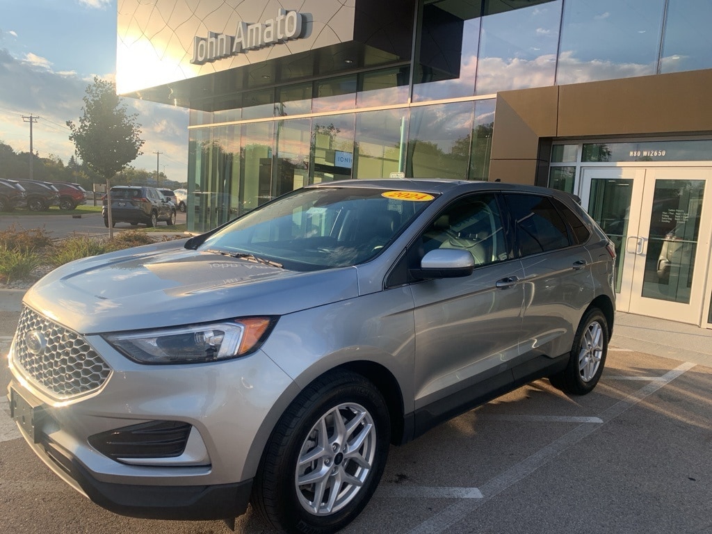 Used 2024 Ford Edge SUV