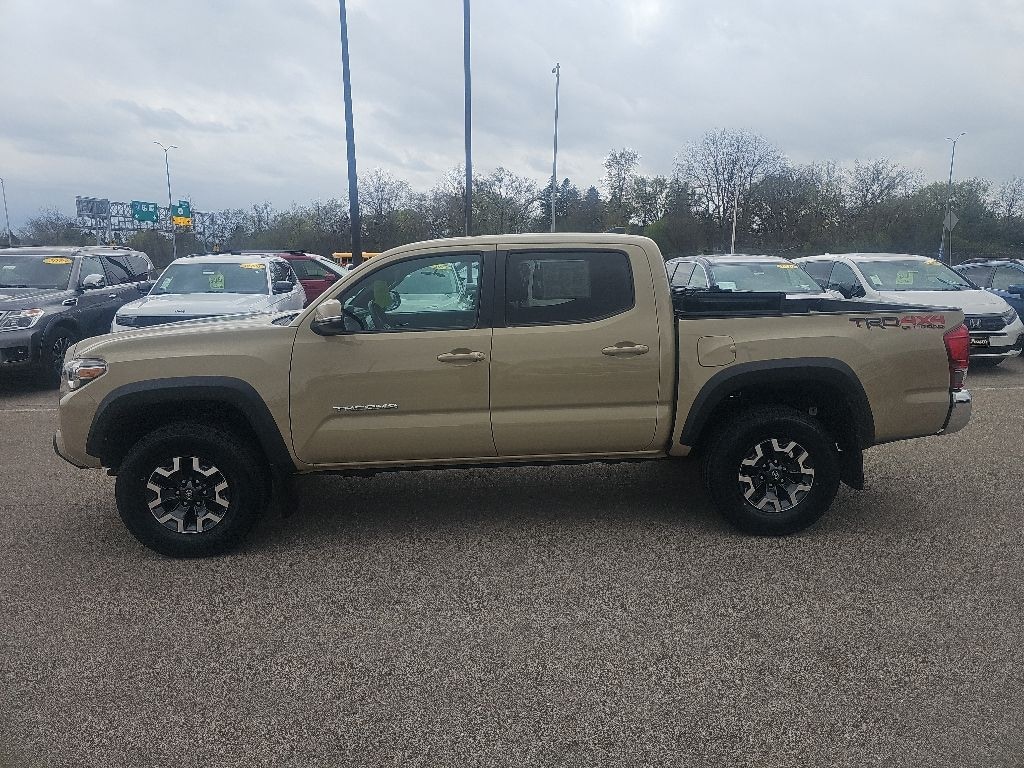 Used 2017 Toyota Tacoma Truck Double Cab
