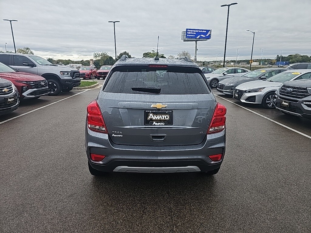 2019 Chevrolet Trax LT photo 4