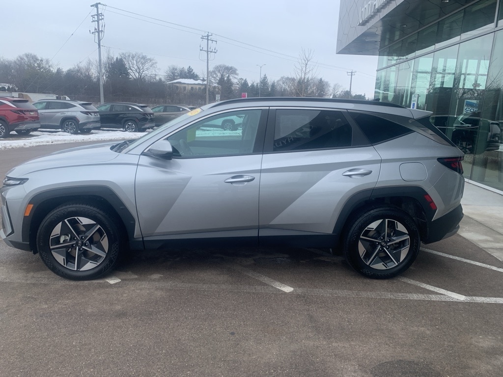 Certified 2025 Hyundai Tucson SEL SUV