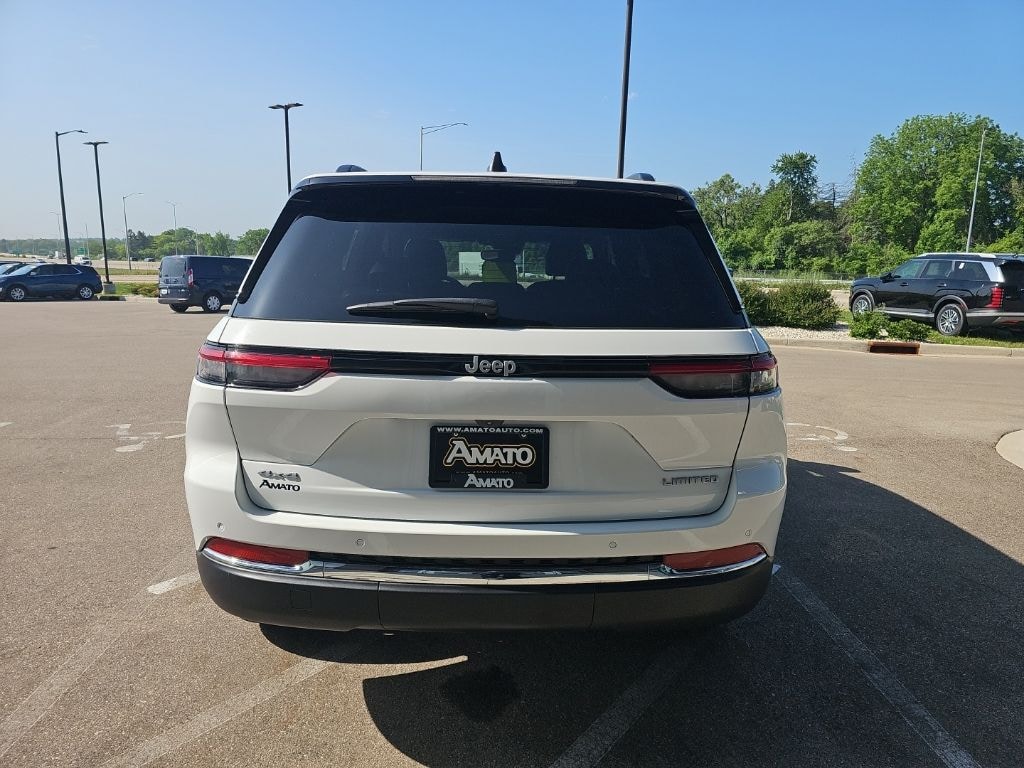 Used 2024 Jeep Grand Cherokee Limited SUV