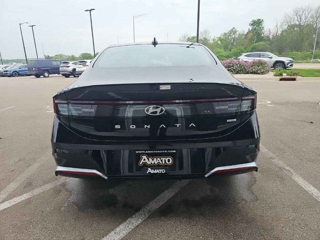 New 2026 Hyundai Sonata SEL Sport Sedan