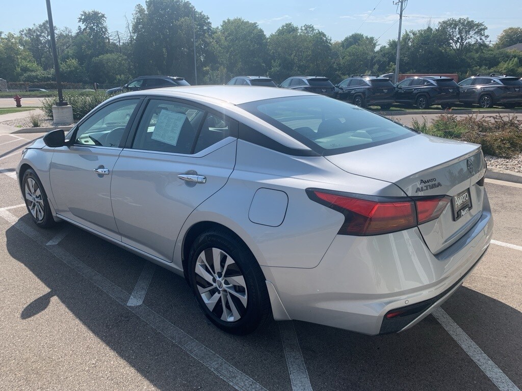 2024 Nissan Altima 2.5 S photo 3