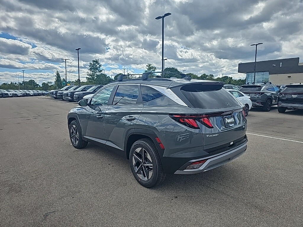 2026 Hyundai Tucson SEL photo 3