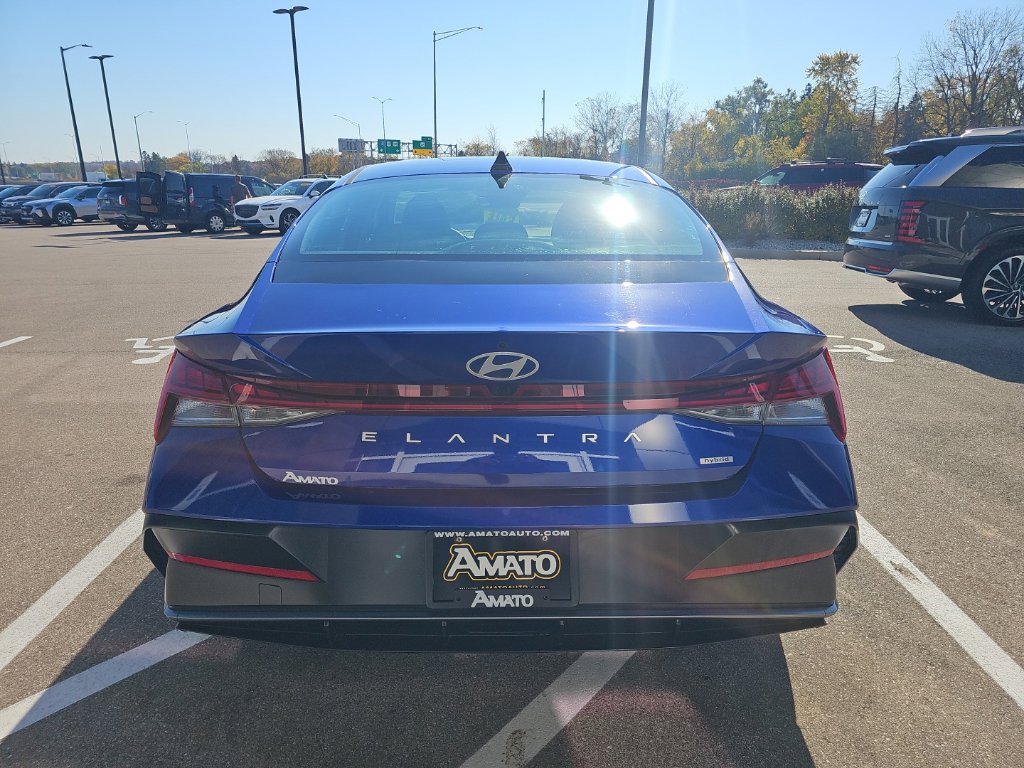 Certified 2025 Hyundai Elantra Hybrid Limited Sedan