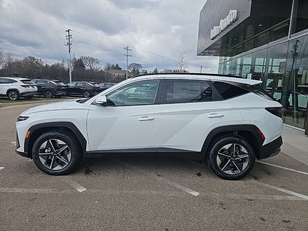 New 2026 Hyundai Tucson Hybrid SEL Convenience SUV