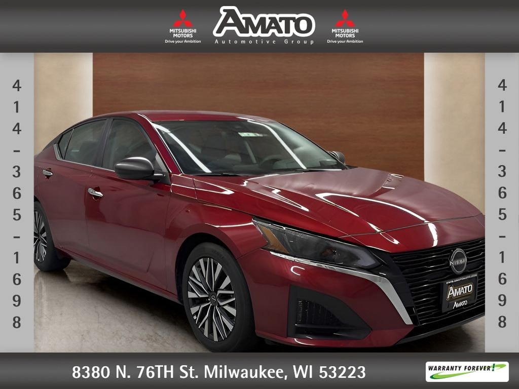 Used 2025 Nissan Altima SV Sedan