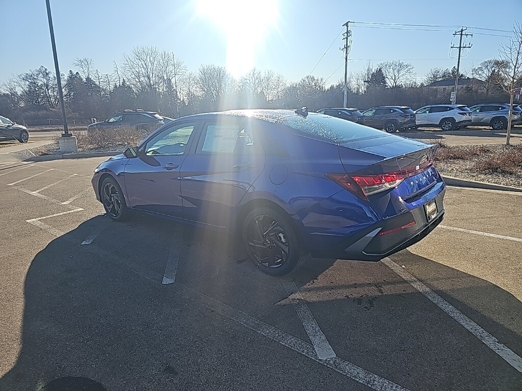 New 2026 Hyundai Elantra SEL Sport Sedan