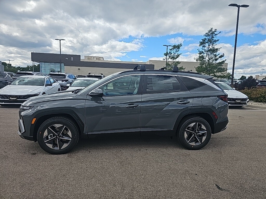 2026 Hyundai Tucson SEL photo 2