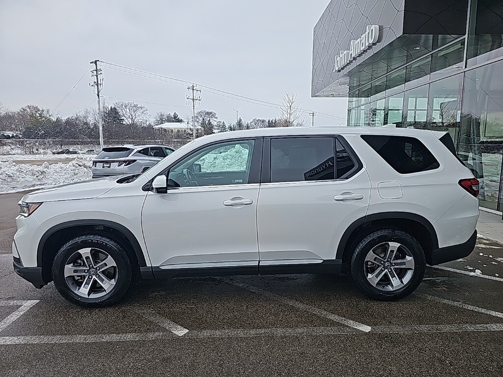 2023 Honda Pilot EX-L photo 2