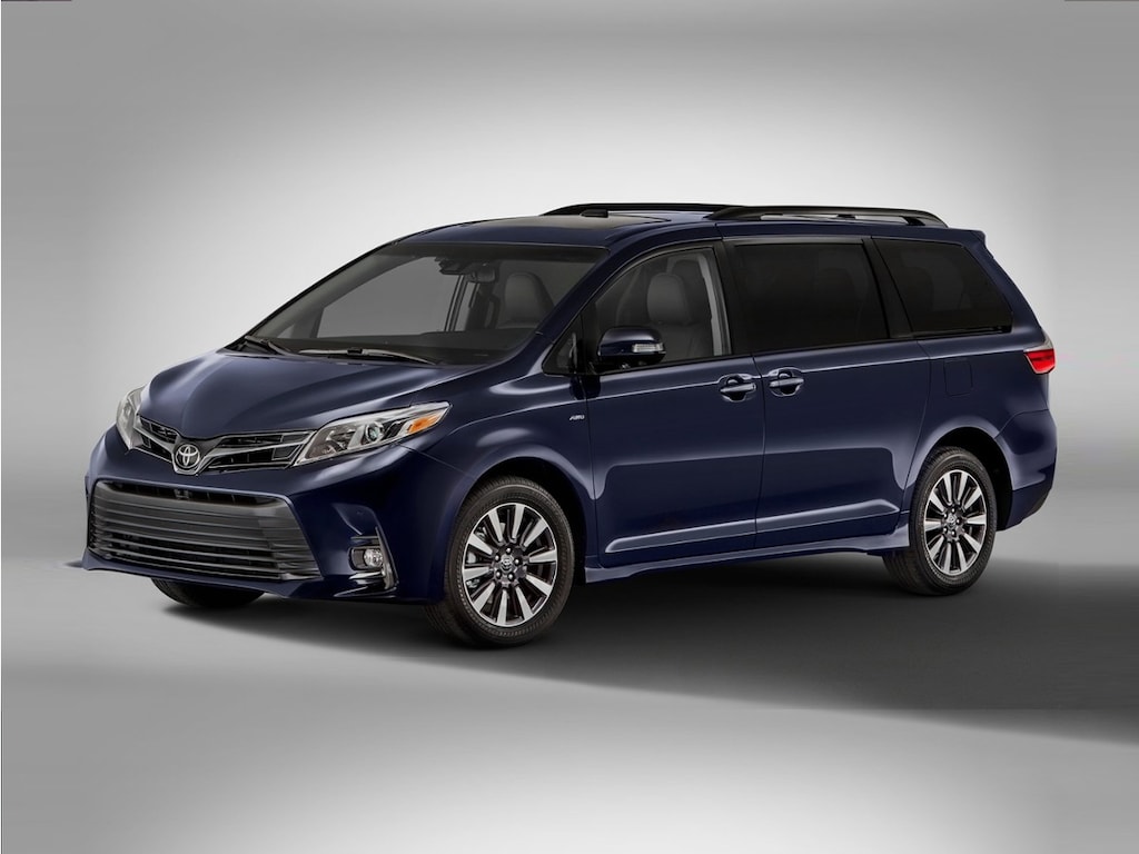 Used 2018 Toyota Sienna Van Passenger Van