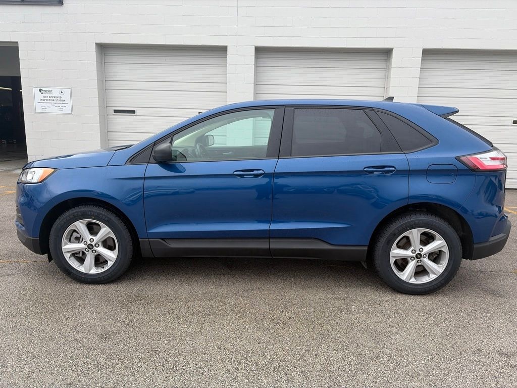 Used 2024 Ford Edge SE SUV