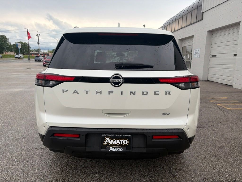 Used 2022 Nissan Pathfinder SV SUV