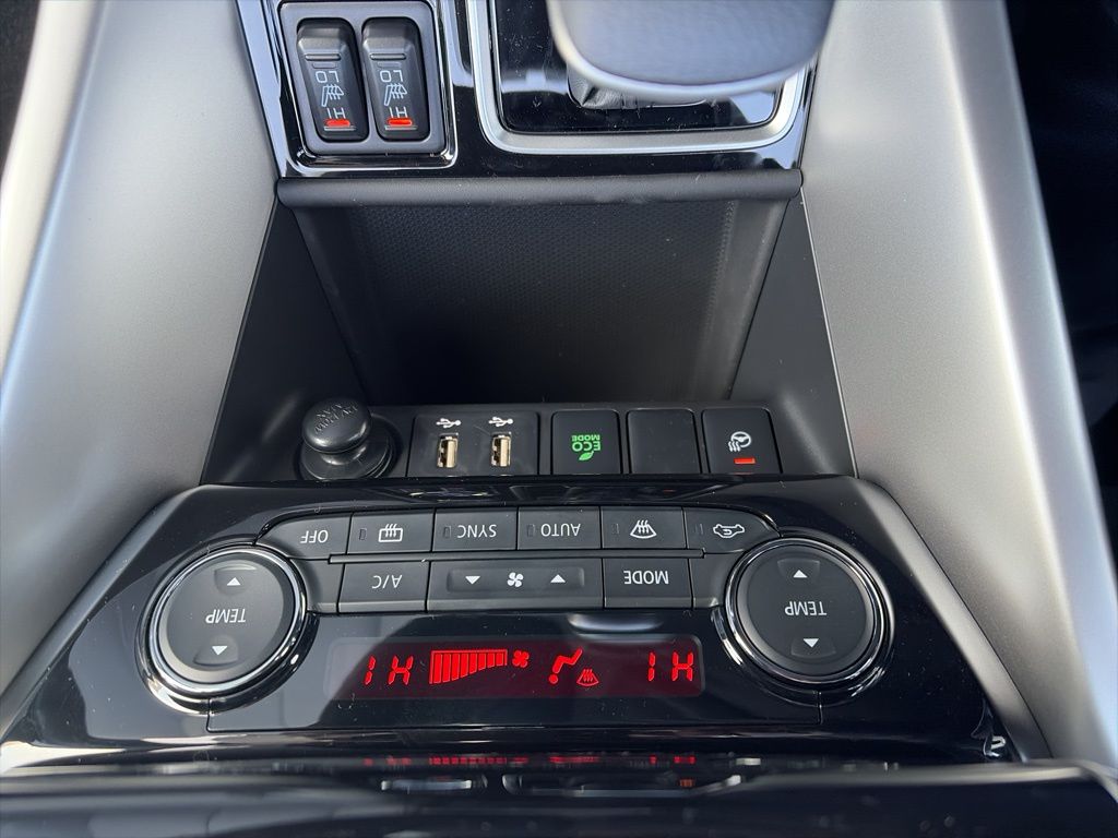 2026 Mitsubishi Eclipse Cross SEL - Photo 25