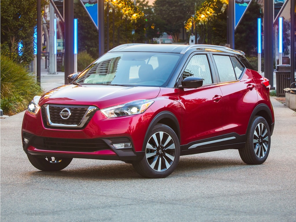 Used 2020 Nissan Kicks SR SUV