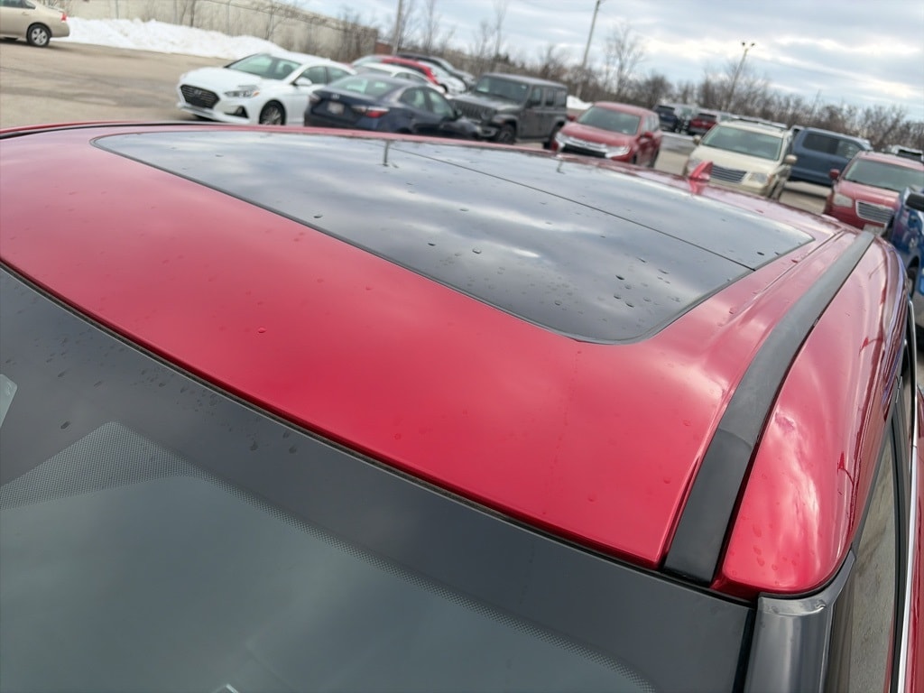 New 2025 Mitsubishi Outlander PHEV SE SUV