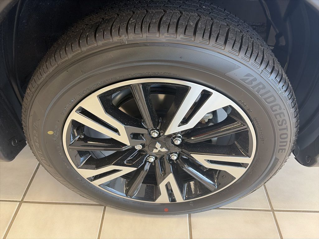 2026 Mitsubishi Eclipse Cross SE - Photo 30