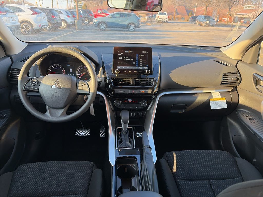 2026 Mitsubishi Eclipse Cross ES - Photo 18